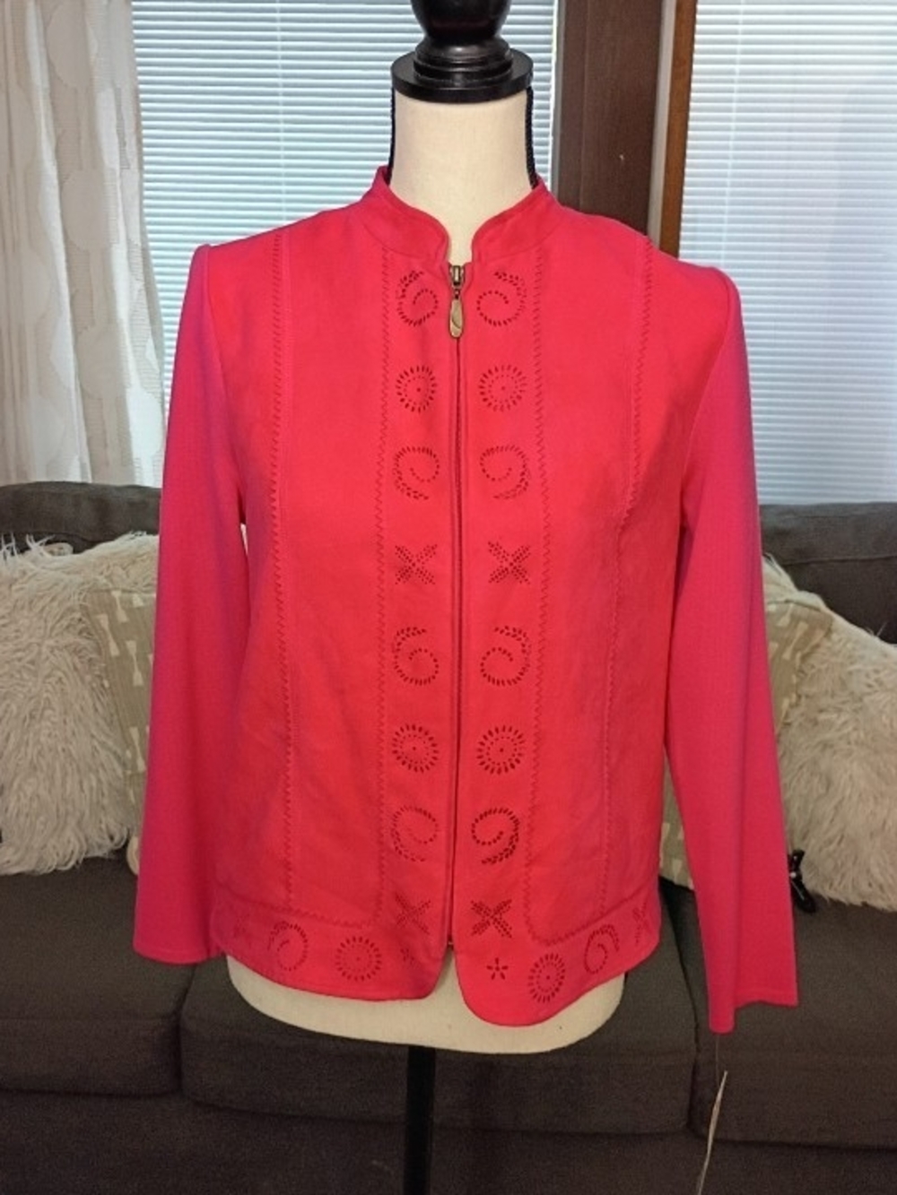 NWT Tanjay Women's Pink Cut-Out Detailing Zip-Front Jacket, PS